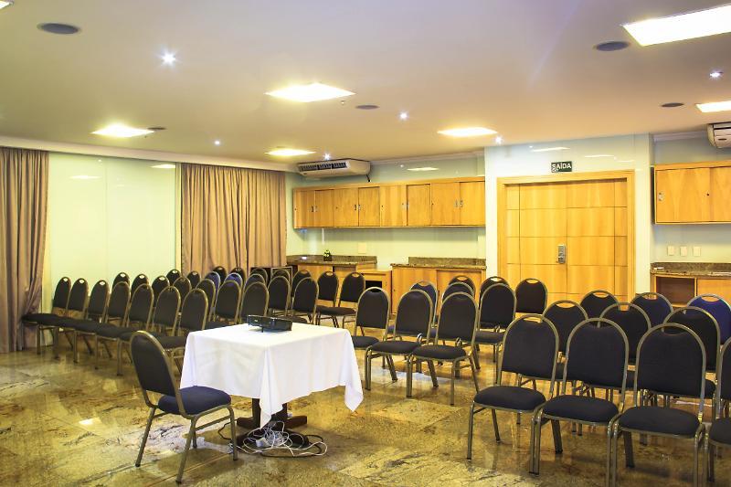Hotel Atlantico Tower Rio de Janeiro Eksteriør billede A meeting room in a hotel