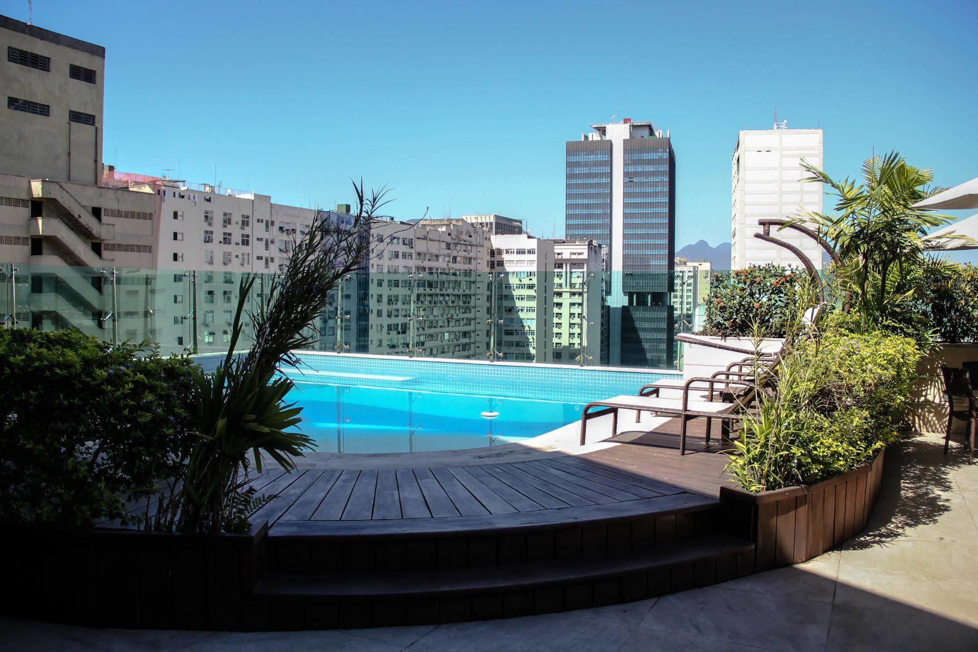 Hotel Atlantico Tower Rio de Janeiro Eksteriør billede The pool of the hotel